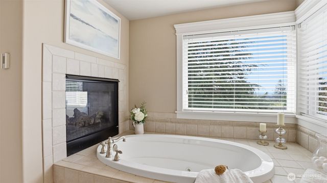 11935 SE 76th Street, Newcastle, WA 98056
