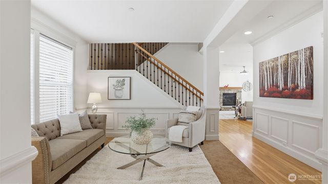 11935 SE 76th Street, Newcastle, WA 98056