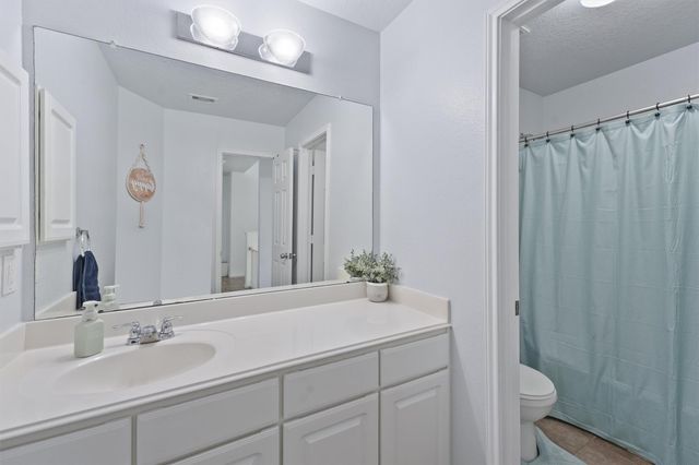8311 Caraway Lake Circle, Baytown, TX 77521