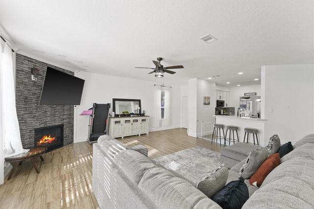 8311 Caraway Lake Circle, Baytown, TX 77521