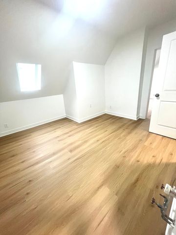 4317 S MAPLEWOOD Avenue, Chicago, IL 60632