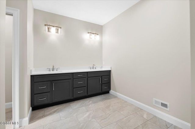 330 Selfridge Road, Moreau, NY 12831