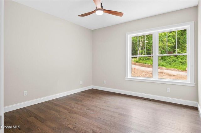 330 Selfridge Road, Moreau, NY 12831