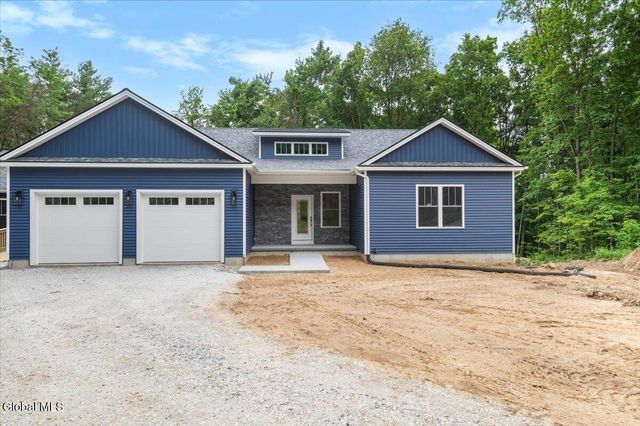 330 Selfridge Road, Moreau, NY 12831