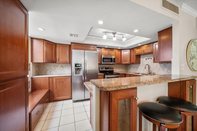 220 BELLEVIEW BOULEVARD 410, Belleair, FL 33756