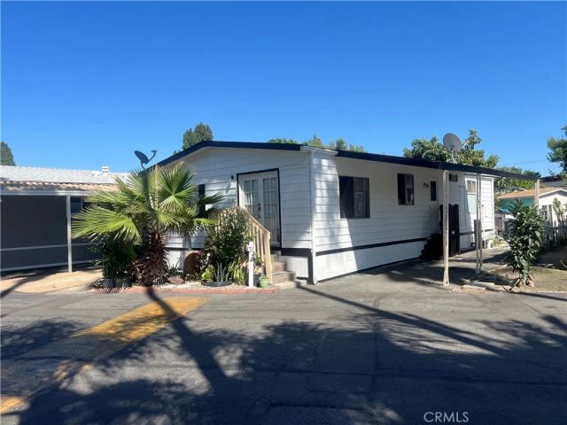 107 Monaco 33, Santa Ana, CA 92703