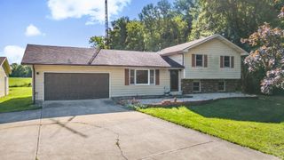 2017 N Meridian Road, Peru, IN 46970