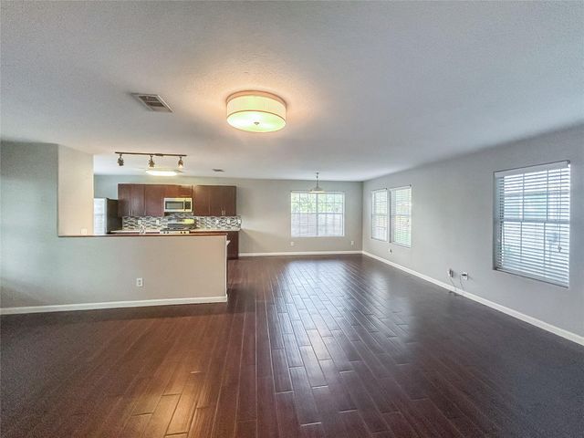 5700 Glen Meadow DR A, Austin, TX 78745