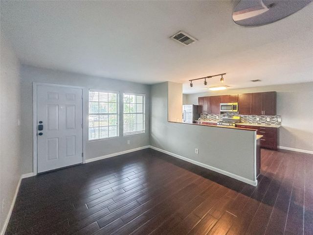 5700 Glen Meadow DR A, Austin, TX 78745
