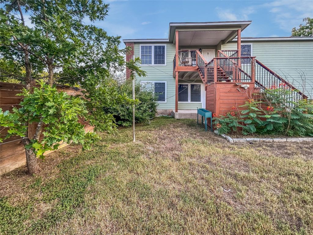5700 Glen Meadow DR A, Austin, TX 78745