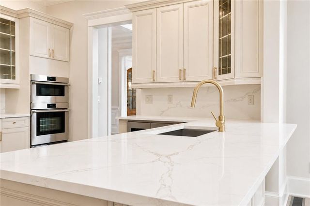5720 Chestatee Landing Drive, Gainesville, GA 30506