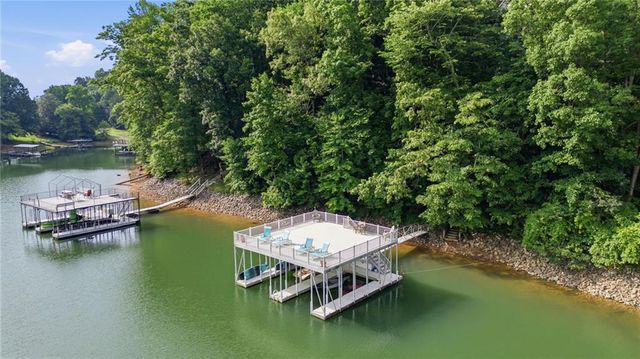 5720 Chestatee Landing Drive, Gainesville, GA 30506