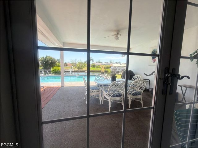 4914 SW 2nd PL, Cape Coral, FL 33914