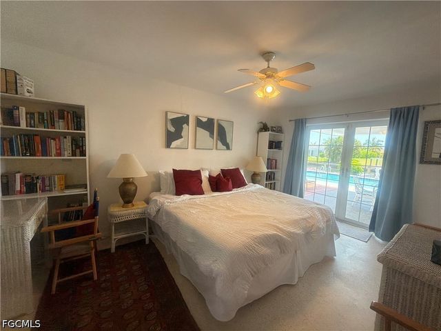 4914 SW 2nd PL, Cape Coral, FL 33914