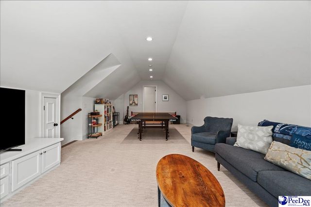 600 Ridgewood Dr, Florence, SC 29501