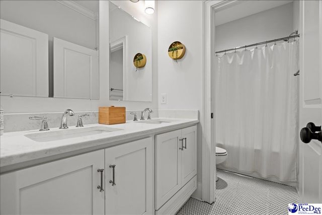 600 Ridgewood Dr, Florence, SC 29501