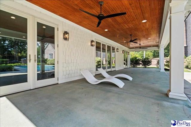 600 Ridgewood Dr, Florence, SC 29501