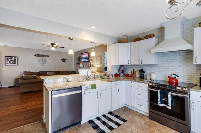 7800 Birch Creek Drive, Blacklick, OH 43004