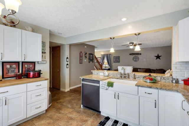 7800 Birch Creek Drive, Blacklick, OH 43004