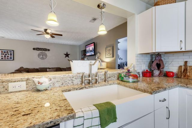 7800 Birch Creek Drive, Blacklick, OH 43004