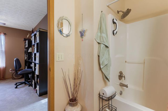 7800 Birch Creek Drive, Blacklick, OH 43004