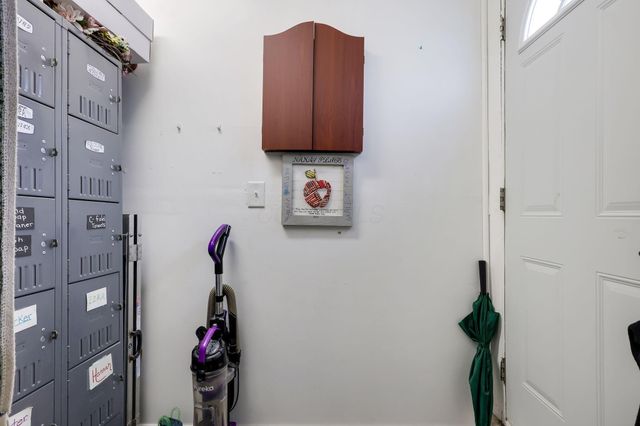 7800 Birch Creek Drive, Blacklick, OH 43004