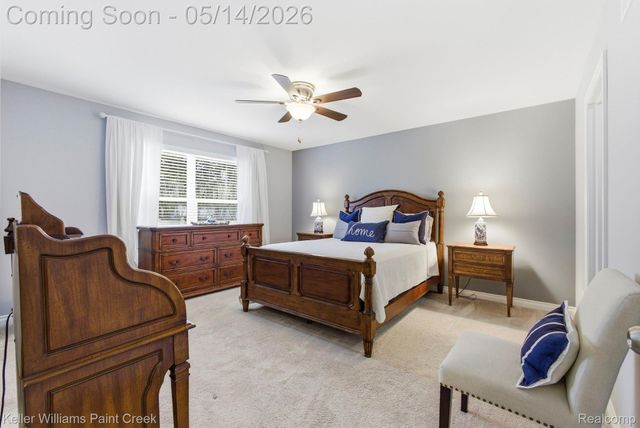 49 Melvin J Court, Oxford Village, MI 48371