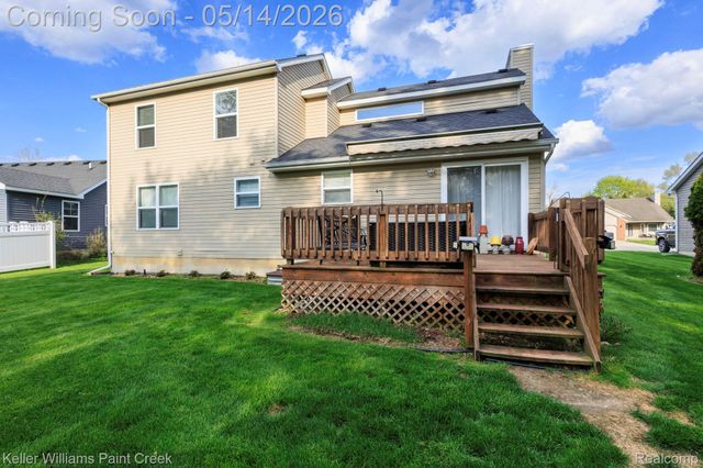 49 Melvin J Court, Oxford Village, MI 48371