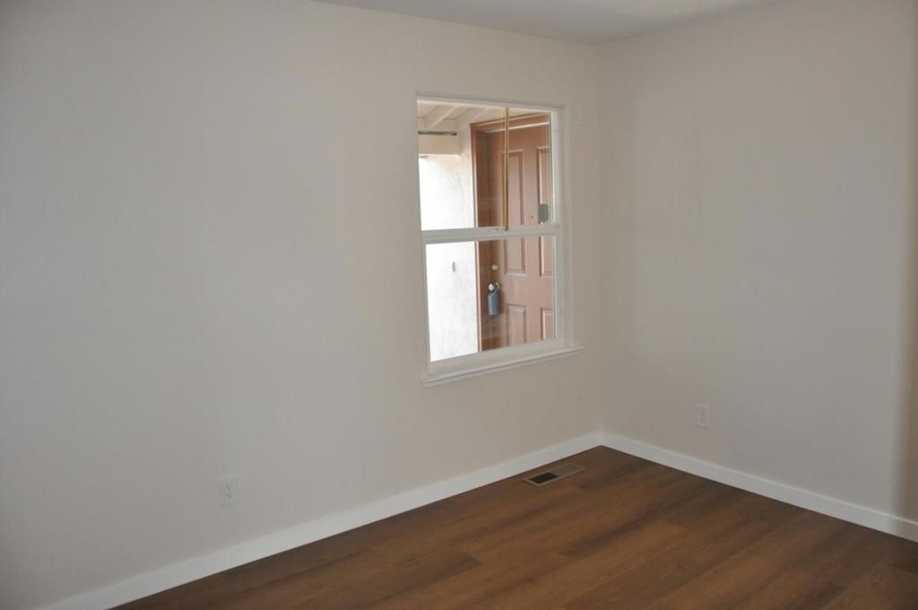 Image 8 of property listing at 3248 Rocky Mountain Drive, San Jose, CA 95127