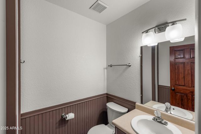 1535 E APPALACHIAN Road, Flagstaff, AZ 86004