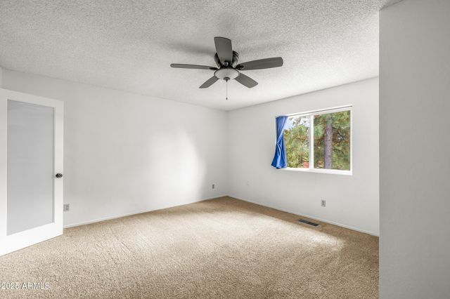 1535 E APPALACHIAN Road, Flagstaff, AZ 86004