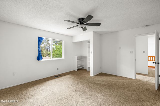 1535 E APPALACHIAN Road, Flagstaff, AZ 86004