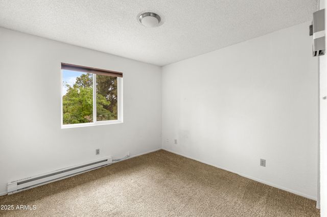 1535 E APPALACHIAN Road, Flagstaff, AZ 86004