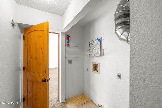 1535 E APPALACHIAN Road, Flagstaff, AZ 86004