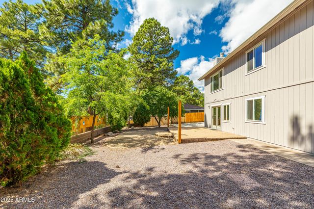 1535 E APPALACHIAN Road, Flagstaff, AZ 86004