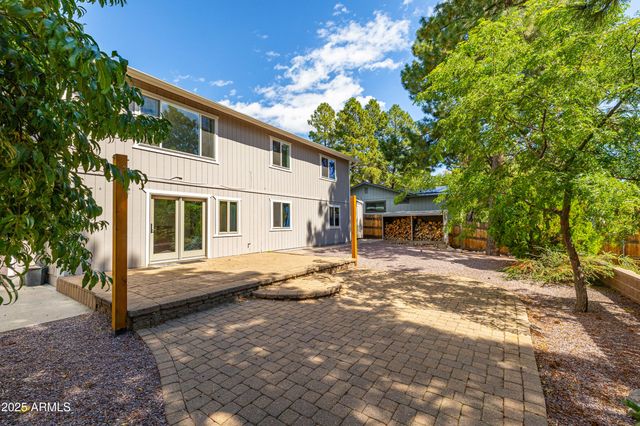 1535 E APPALACHIAN Road, Flagstaff, AZ 86004