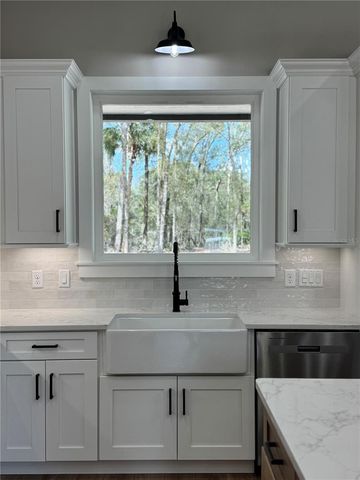 5151 NW 73 STREET, Chiefland, FL 32626