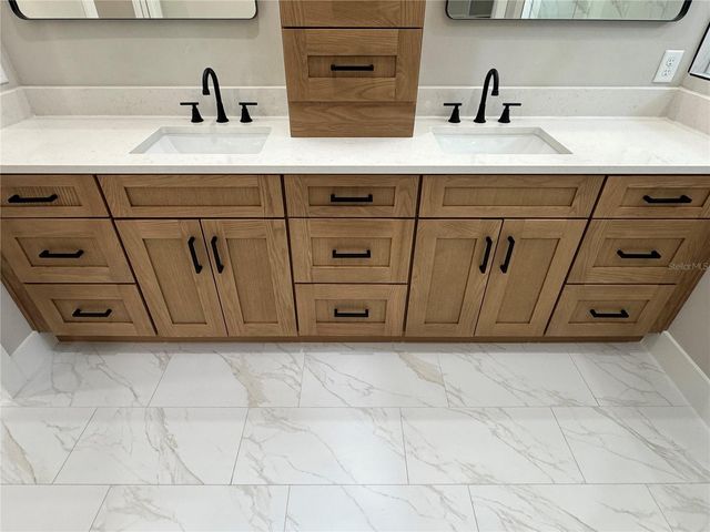 5151 NW 73 STREET, Chiefland, FL 32626