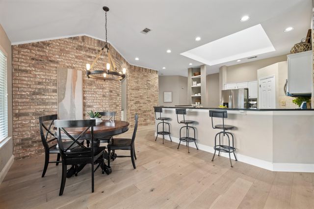 6104 Colina LN, Austin, TX 78759