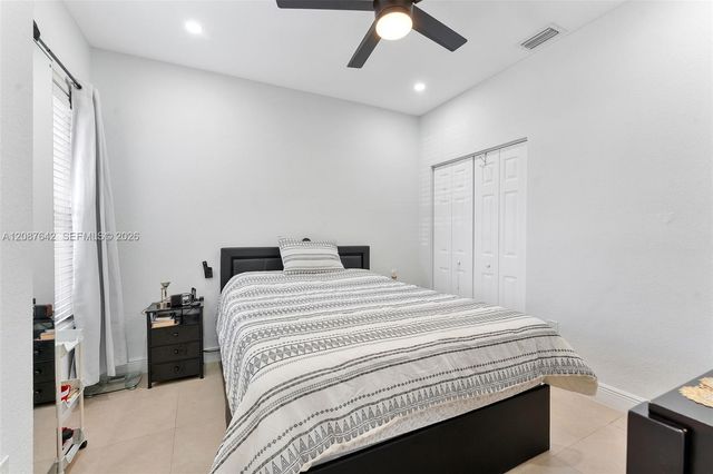 17133 SW 137th Place, Miami, FL 33177