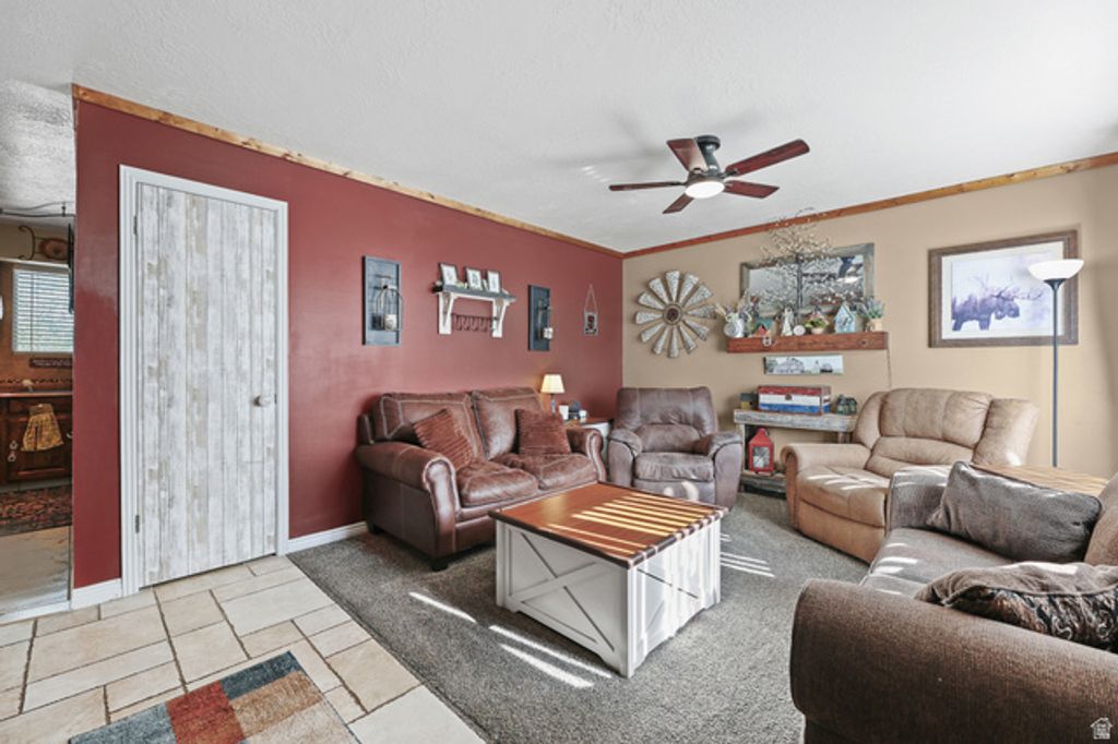 8557 S MCINTYRE WAY, West Jordan, UT 84081 — photo 3