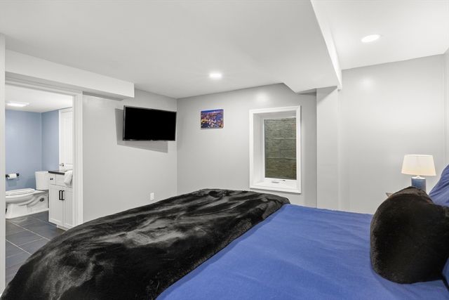 64 Pine Tree Dr 64, Methuen, MA 01844