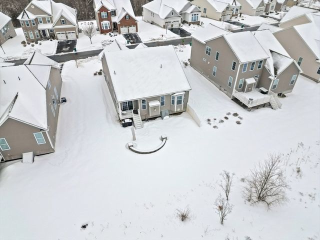 64 Pine Tree Dr 64, Methuen, MA 01844