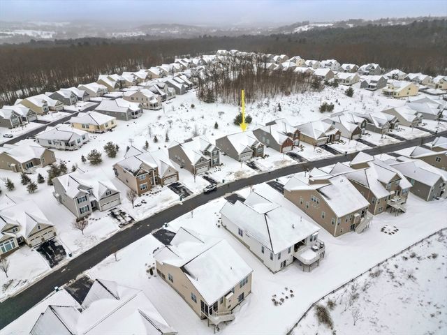 64 Pine Tree Dr 64, Methuen, MA 01844