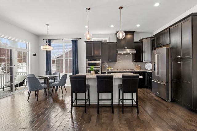 64 Pine Tree Dr 64, Methuen, MA 01844