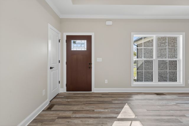 702 Meadow Rd, Mount Pleasant, TN 38474