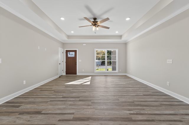 702 Meadow Rd, Mount Pleasant, TN 38474