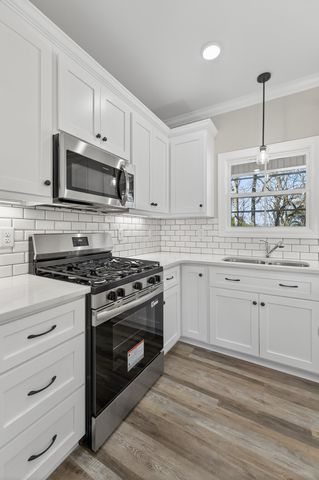 702 Meadow Rd, Mount Pleasant, TN 38474