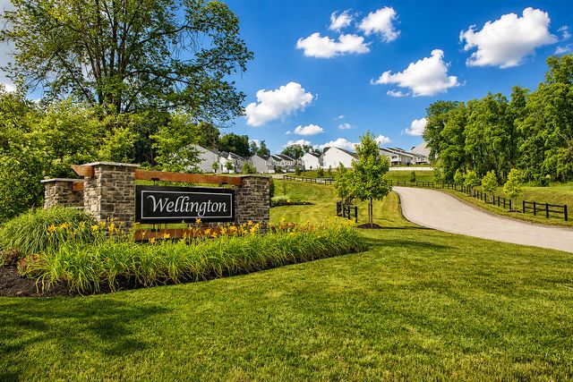 5002 Wellington Ct, Penn Twp, PA 15644