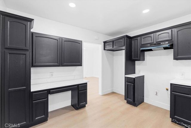 2304 Roxbury Drive, San Bernardino, CA 92404